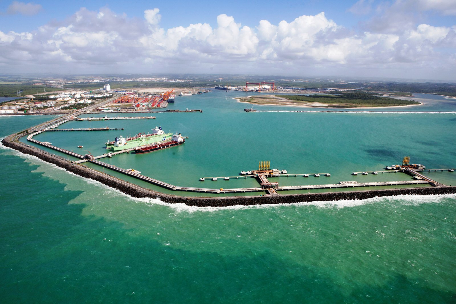 Vista do Porto de Suape